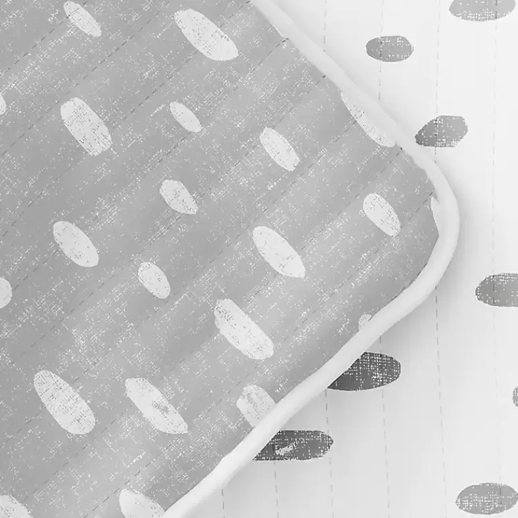 gray_dotted_reversible_pc_queen_quilt_set_5.webp Gray Dotted Reversible 3-pc. Queen Quilt Set>Kirklands Home Fashion
