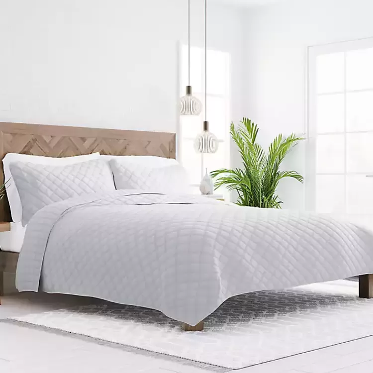 Stitched Diamond 3-pc. King Quilt Set>Kirklands Home Fashion