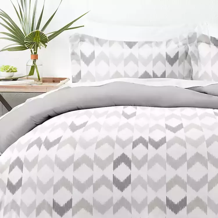 Light Gray Chevron 3-Pc. Queen Duvet Cover Set>Kirklands Home Online