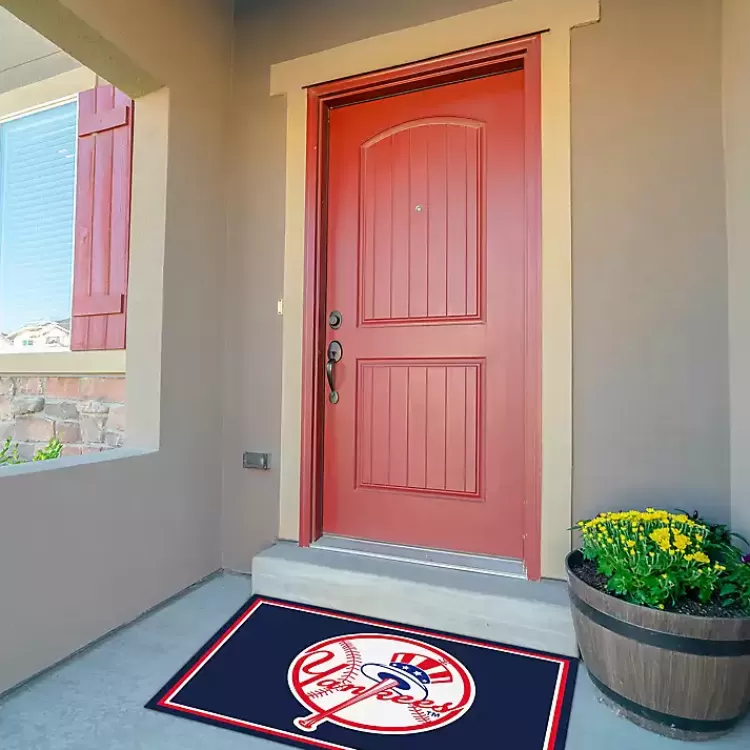 new_york_yankees_spirit_rug_x_3.webp New York Yankees Spirit Rug, 3x4>Kirklands Home Fashion